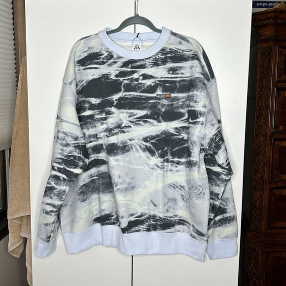Nike ACG Therma-FIT Fleece All Over Print Sweatshirt Unisex Sz Large Gray NEW - Picture 1 of 4